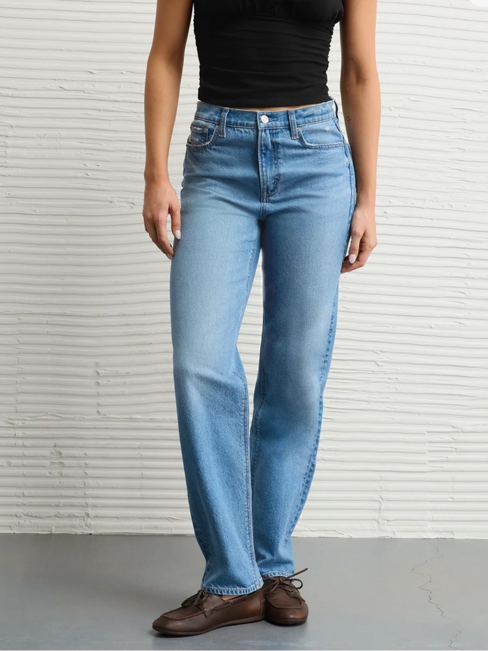 AE Super High Rise Strigid Curvy Baggy Straight Jean